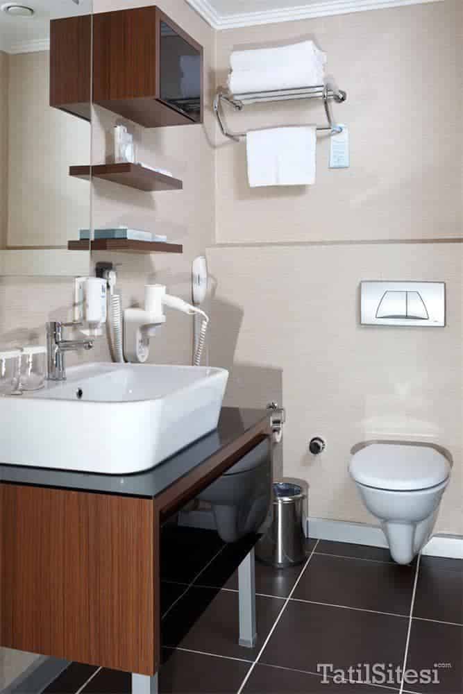 Byotell Flora Residence